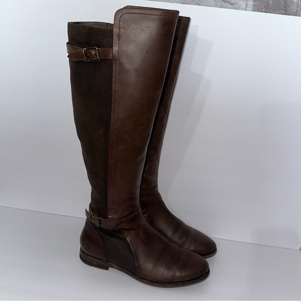Ugg Ladies Danae Womenâs Leather Boots
